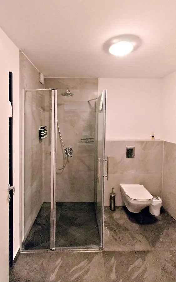 Eco Smart Apartments Nuernberg Sued 3*, Нюрнберг Германия
